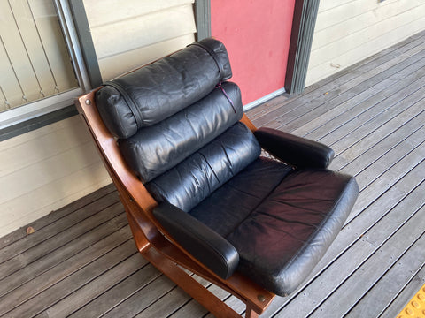 Tessa T4 Chair. - Marlborough Antiques