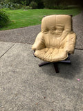 Module 70s Leather Swivel Chair