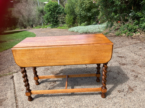 Oak dropside table